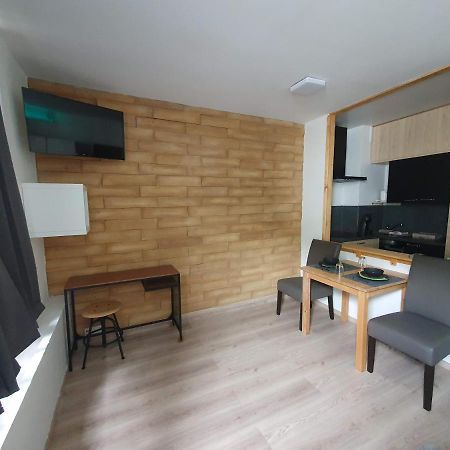 Le Cosy - Queen-Size, Full Equipe, Wifi, Parking Namur Luaran gambar