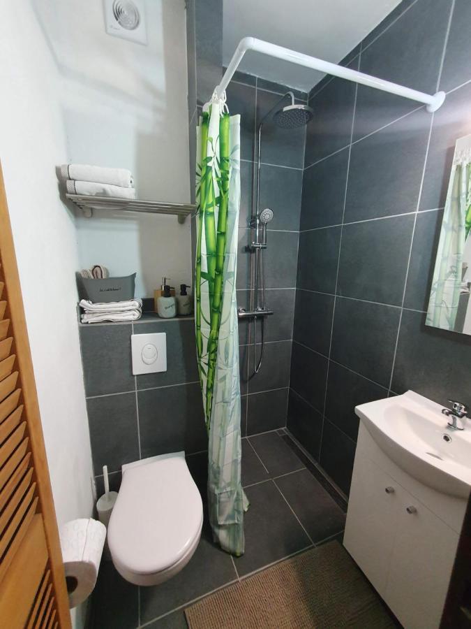 Le Cosy - Queen-Size, Full Equipe, Wifi, Parking Namur Luaran gambar