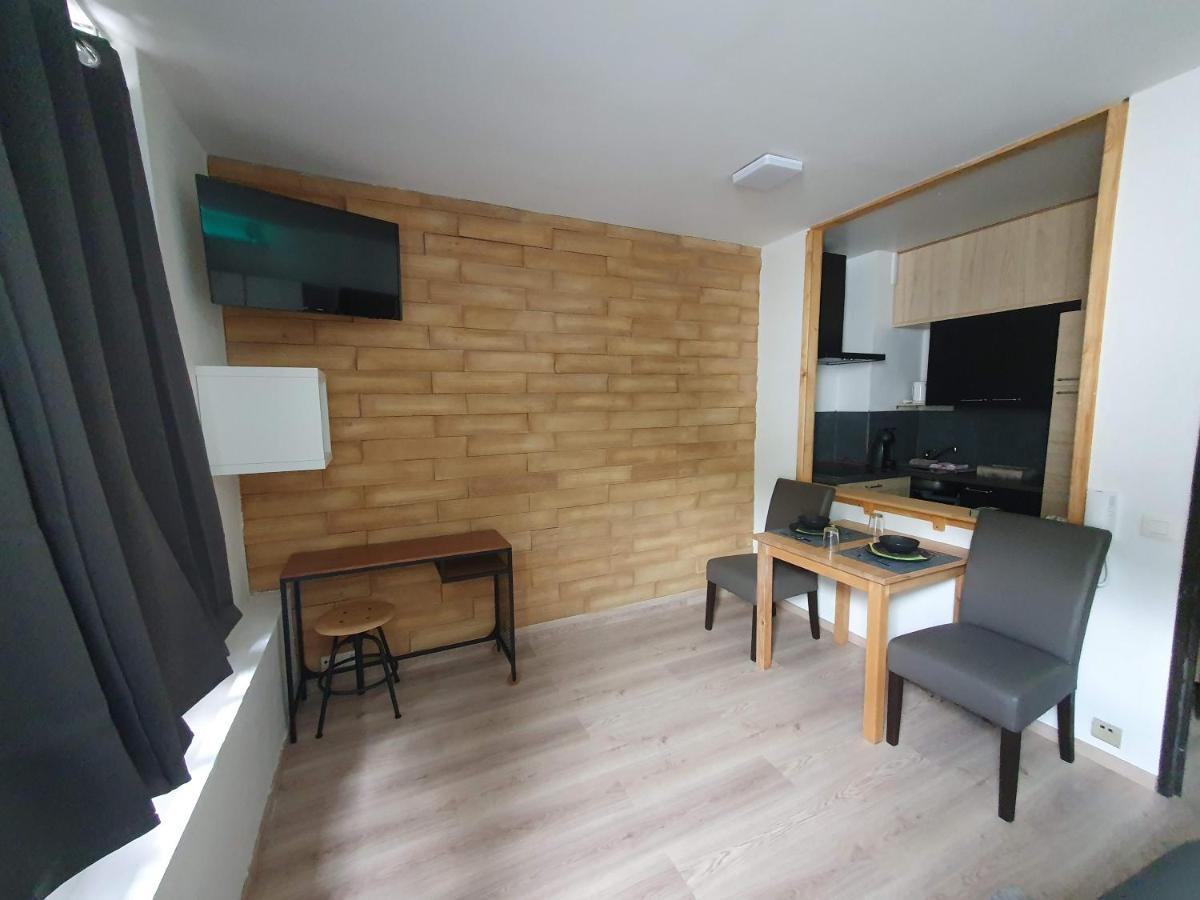 Le Cosy - Queen-Size, Full Equipe, Wifi, Parking Namur Luaran gambar